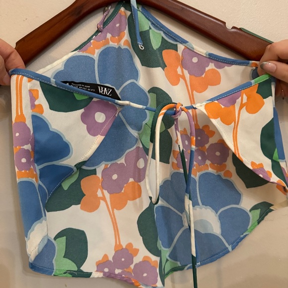 Halter Top - Picture 5 of 5